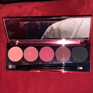 Blushing Berries Dose of Colors